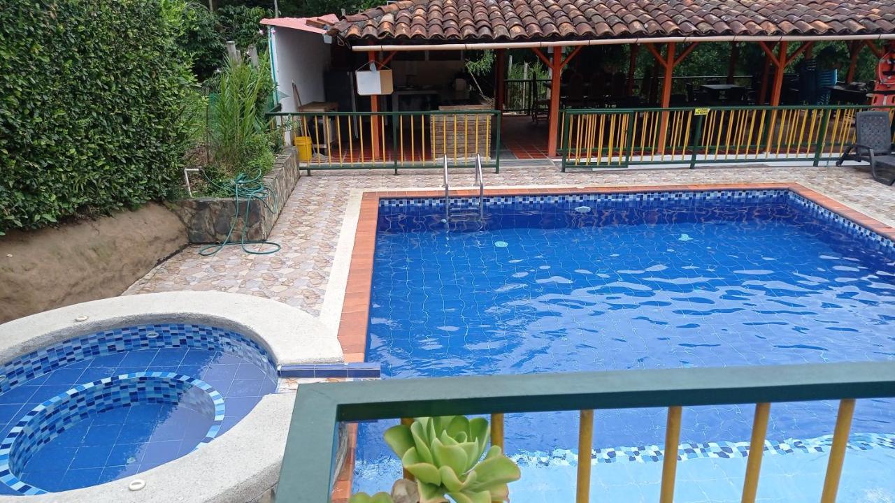 מונטנגרו Finca Hotel Villa Mariana מראה חיצוני תמונה